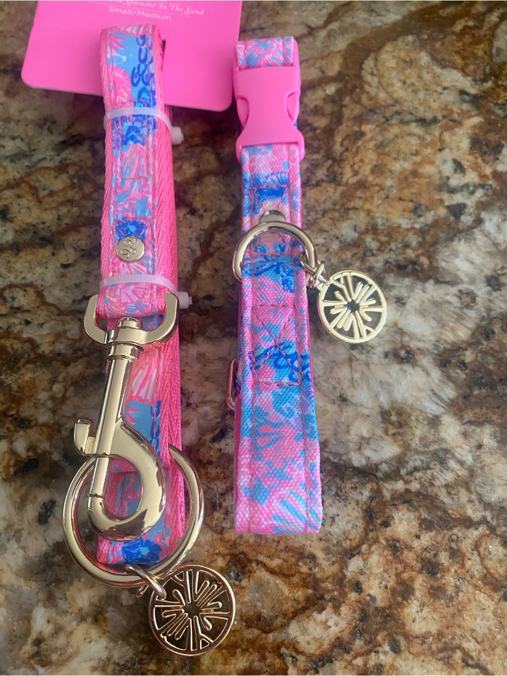 NWT Lilly Pulitzer Small/Medium Dog Leash and collar in Splendor In the Sand